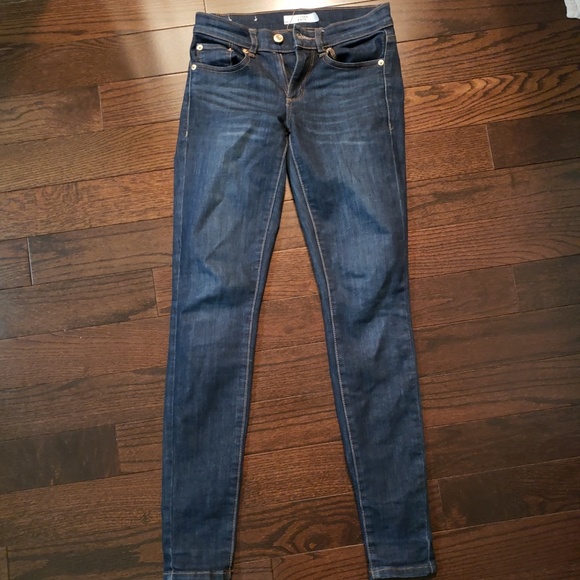 Jean - Picture 1 of 1